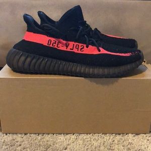COPY BUYER CANCELLED- Yeezy Boost 350 v2 Core Red